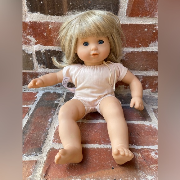 Vintage American Girl Bitty Baby Doll with Blond & Blue Eyes - Picture 8 of 16